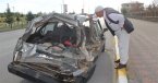 Servis aracı 2 otomobile çarptı: 8 yaralı