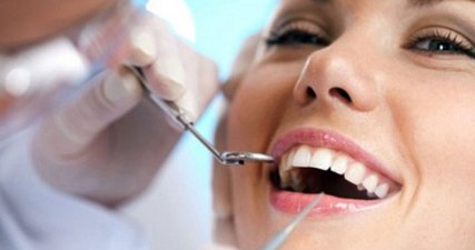 Diş eksikliği doğala yakın tedavi edilebiliyor