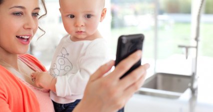 2 Yaşından Önce Çocuğunuzu Dijital Ekranlardan Uzak Tutun