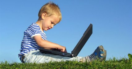 Çocuklarda internet bağımlılığı birden kesilmemeli