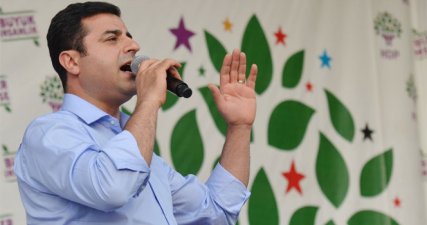 Demirtaş: 'PKK derhal elini tetikten çekmeli'