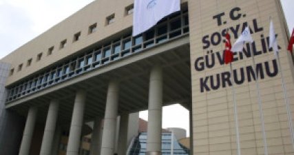 SGK Sigorta Pirimi Genel Müdürü Ahmet Açıkgöz: Erken Emeklilik Çalışması Yok