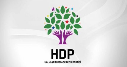 HDP, iki adayı listeden çıkardı
