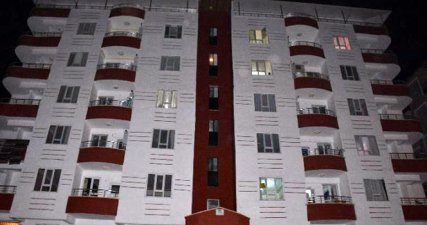 Siverek'te apartmana silahlı saldırı: 2 yaralı