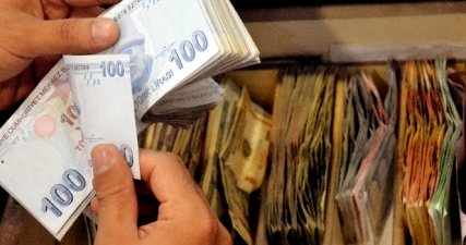 Türkiye en az borcu olan 10 ülke arasında