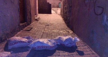 YDG-H’liler Diyarbakır’da hendek kazdı